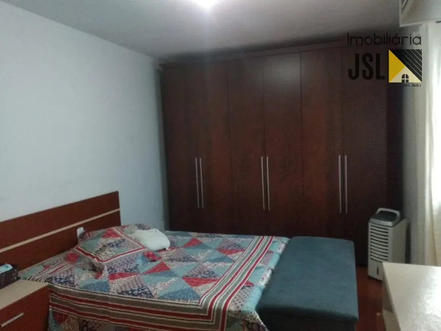 Foto 3 de Casa com 2 quartos à venda, 175m2 em Parque Residencial Nova Caçapava, Cacapava - SP