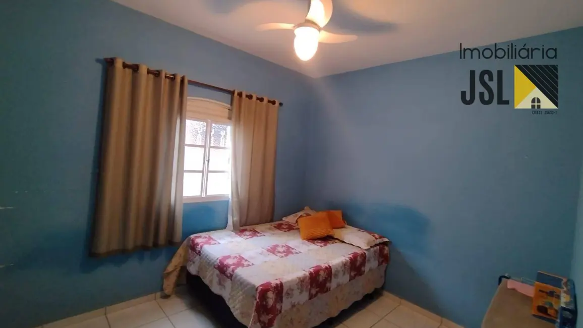 Casa com 3 quartos à venda, 250m2 em Vila Menino Jesus, Cacapava - SP - imagem 9 Foto 9 de Casa com 3 quartos à venda, 250m2 em Vila Menino Jesus, Cacapava - SP