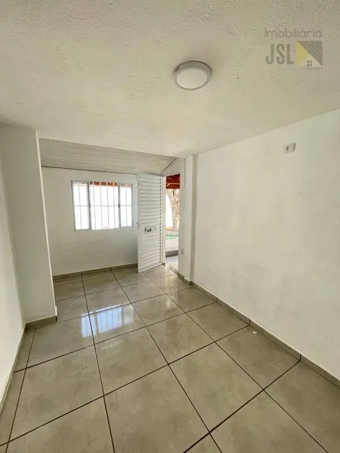 Foto 6 de Sala Comercial para alugar, 300m2 em Vila Resende, Cacapava - SP