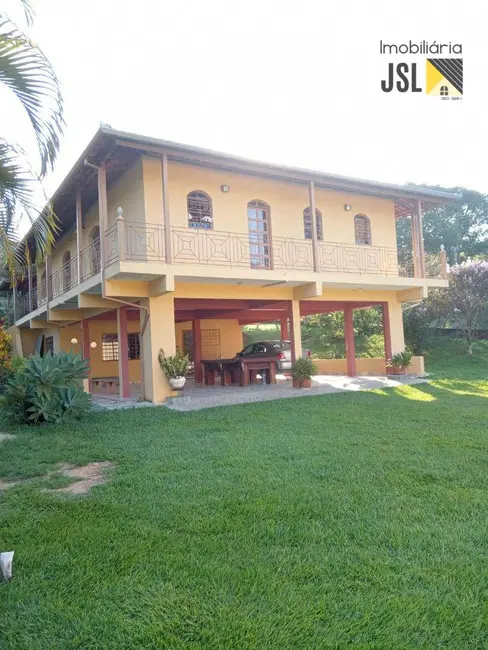 Foto 2 de Chácara com 4 quartos à venda e para alugar, 2000m2 em Loteamento Jomabe II, Cacapava - SP