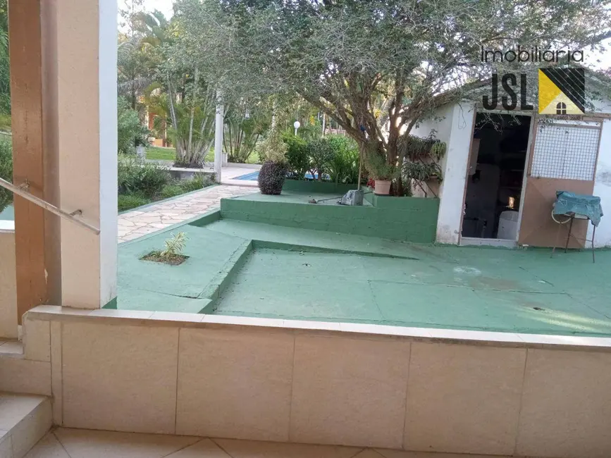 Chácara com 4 quartos à venda, 2000m2 em Loteamento Jomabe II, Cacapava - SP - imagem 4 Foto 4 de Chácara com 4 quartos à venda, 2000m2 em Loteamento Jomabe II, Cacapava - SP