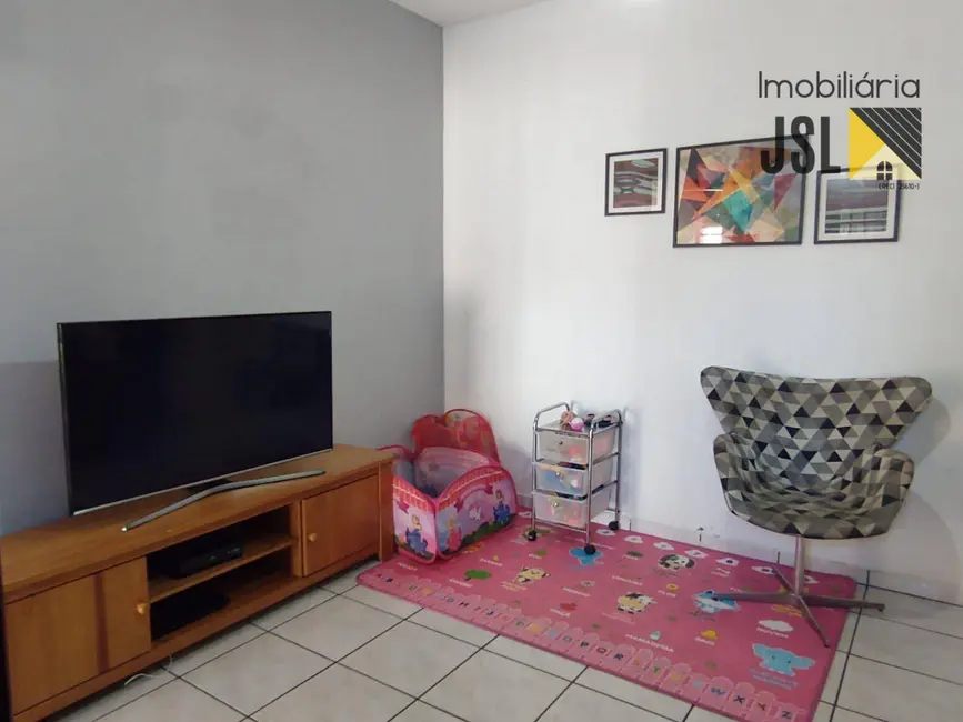 Sobrado com 3 quartos à venda, 125m2 em Vera Cruz, Cacapava - SP - imagem 6 Foto 6 de Sobrado com 3 quartos à venda, 125m2 em Vera Cruz, Cacapava - SP