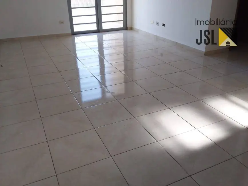 Foto 3 de Apartamento com 2 quartos à venda, 62m2 em Vila Bandeirantes, Cacapava - SP