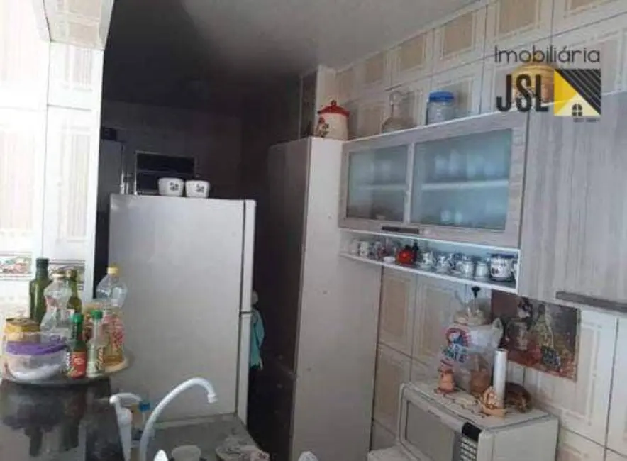Foto 2 de Casa com 2 quartos à venda, 144m2 em Sao Jose Dos Campos - SP