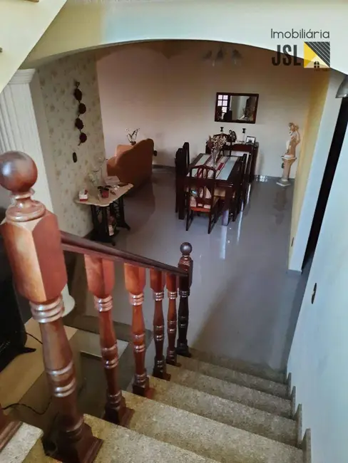 Foto 9 de Sobrado com 3 quartos à venda, 250m2 em Vila Antônio Augusto Luiz, Cacapava - SP