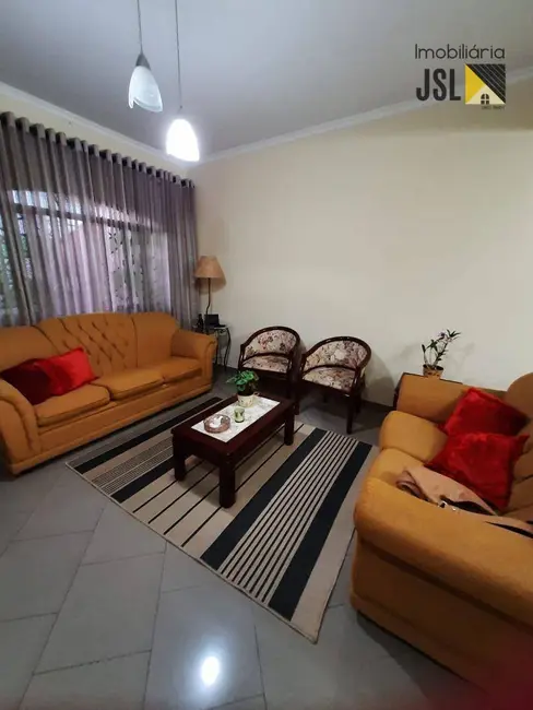 Foto 3 de Sobrado com 3 quartos à venda, 250m2 em Vila Antônio Augusto Luiz, Cacapava - SP