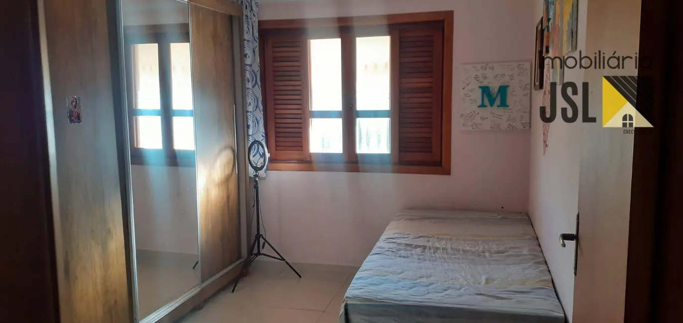 Foto 5 de Sobrado com 3 quartos à venda, 156m2 em Vila Santos, Cacapava - SP