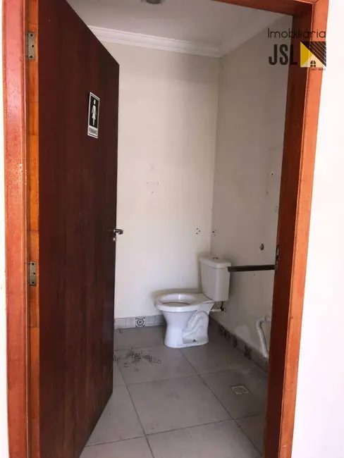 Foto 4 de Loja à venda, 121m2 em Vila Santos, Cacapava - SP