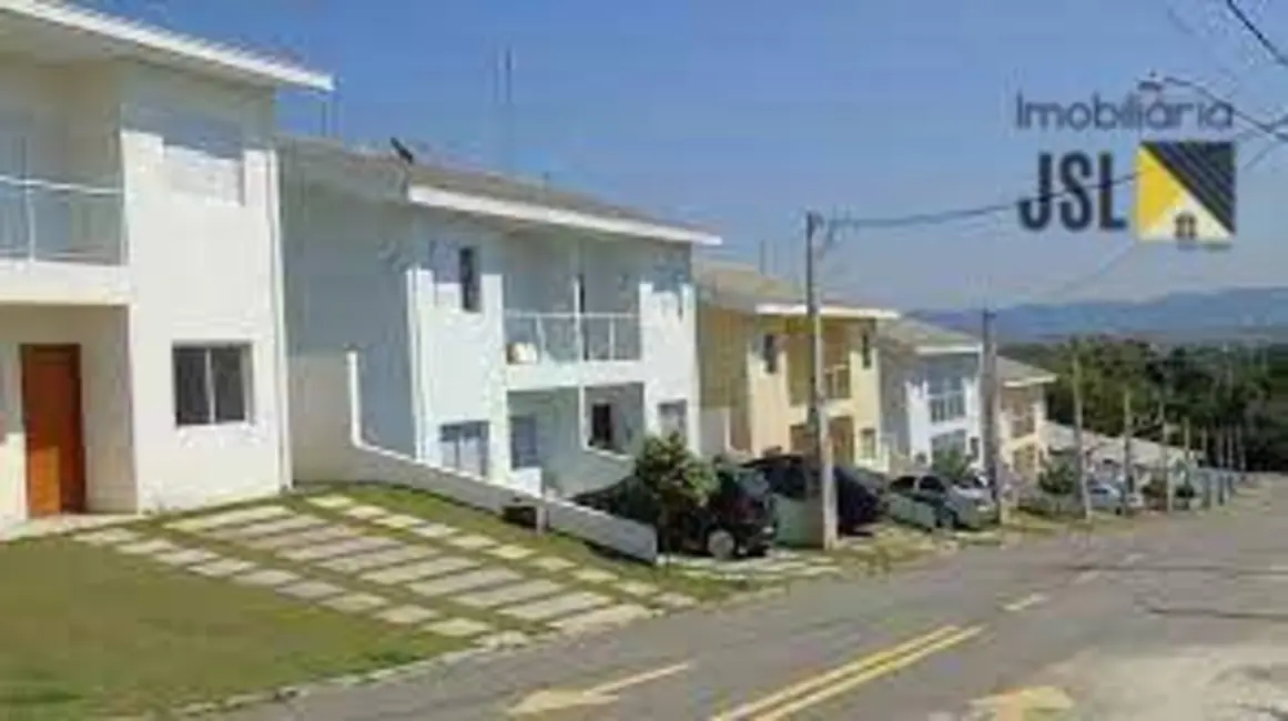 Foto 1 de Sobrado com 3 quartos à venda, 202m2 em Vila Bandeirantes, Cacapava - SP