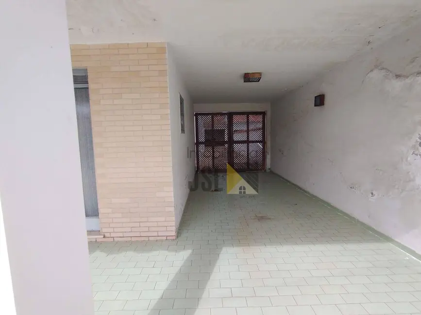 Foto 1 de Casa com 4 quartos à venda, 627m2 em Vila Resende, Cacapava - SP