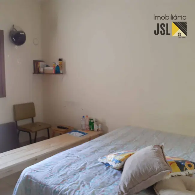 Foto 2 de Sobrado com 2 quartos à venda, 125m2 em Parque Residencial Eldorado, Cacapava - SP