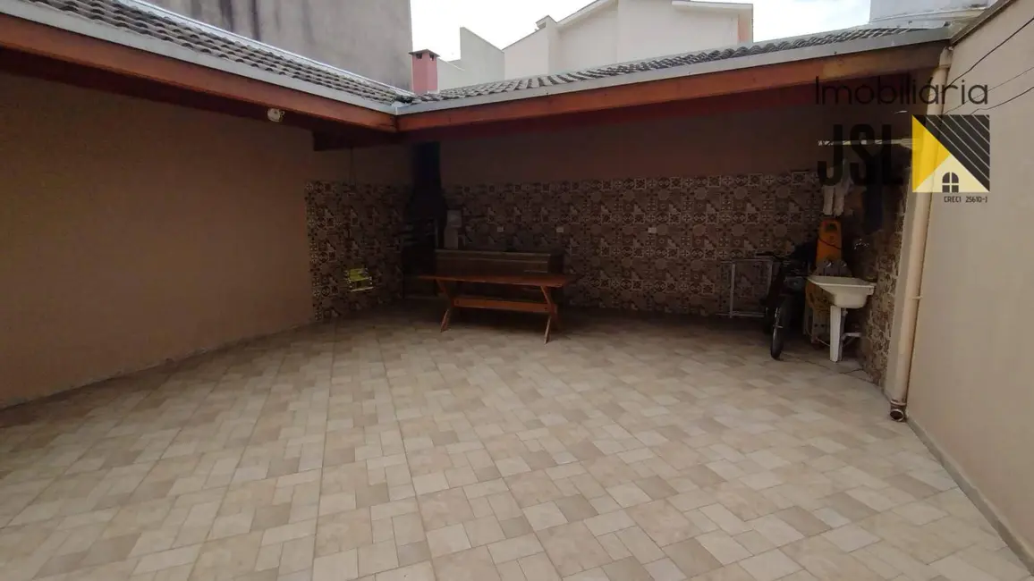 Foto 2 de Sobrado com 3 quartos à venda, 200m2 em Parque Residencial Santo André, Cacapava - SP