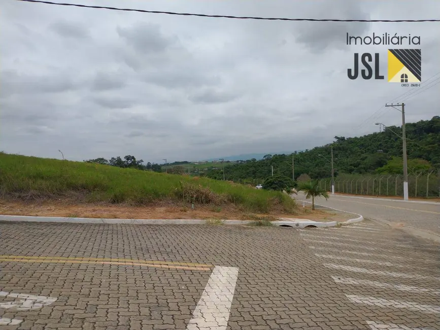 Foto 2 de Terreno / Lote à venda, 1399m2 em Cacapava - SP