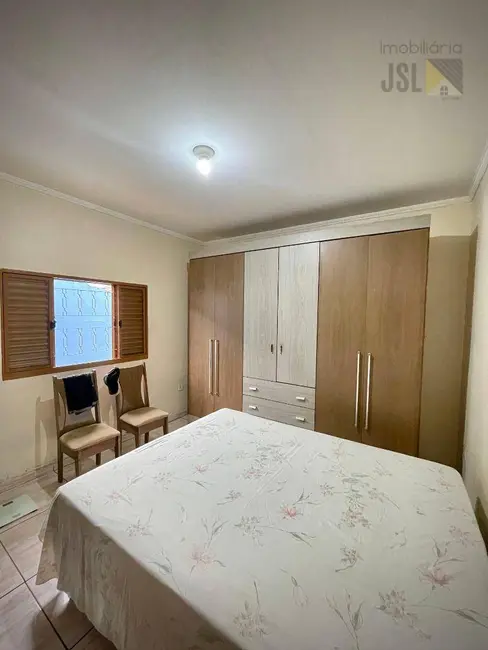 Foto 4 de Casa com 2 quartos à venda, 250m2 em Jardim Rafael, Cacapava - SP