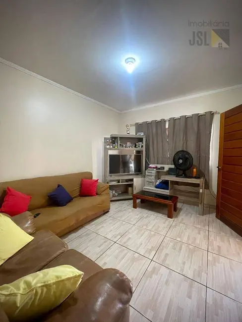 Casa com 2 quartos à venda, 250m2 em Jardim Rafael, Cacapava - SP - imagem 2 Foto 2 de Casa com 2 quartos à venda, 250m2 em Jardim Rafael, Cacapava - SP