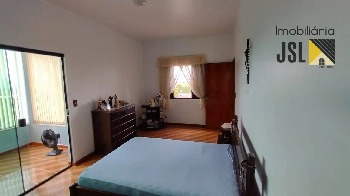 Chácara com 4 quartos à venda, 4000m2 em Sítio Portal Vila Rica, Cacapava - SP - imagem 7 Foto 7 de Chácara com 4 quartos à venda, 4000m2 em Sítio Portal Vila Rica, Cacapava - SP