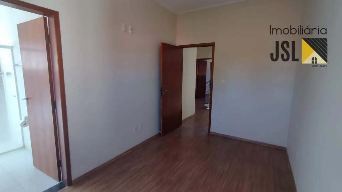Foto 5 de Sobrado com 3 quartos à venda, 140m2 em Borda da Mata, Cacapava - SP