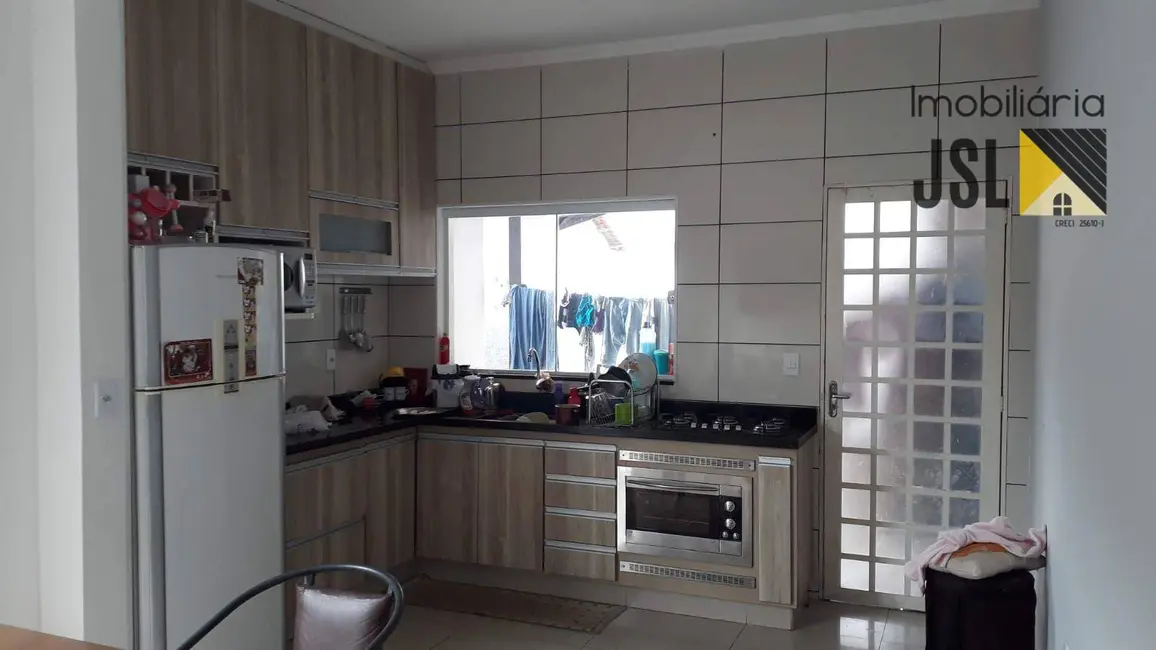 Foto 1 de Casa com 3 quartos à venda, 150m2 em Jardim São José, Cacapava - SP