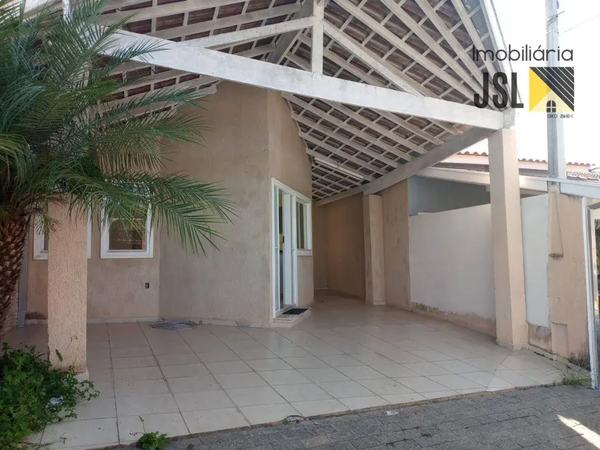 Foto 1 de Casa de Condomínio com 2 quartos à venda, 175m2 em Vila Bandeirantes, Cacapava - SP