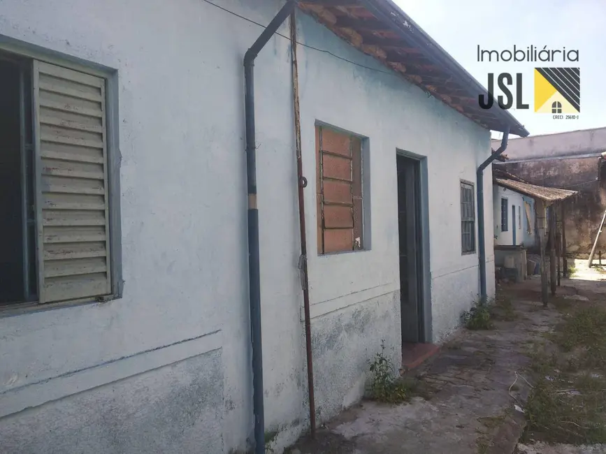 Foto 1 de Casa com 4 quartos à venda, 198m2 em Vila Santos, Cacapava - SP