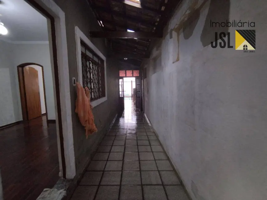 Casa com 3 quartos à venda, 125m2 em Sao Jose Dos Campos - SP - imagem 4 Foto 4 de Casa com 3 quartos à venda, 125m2 em Sao Jose Dos Campos - SP