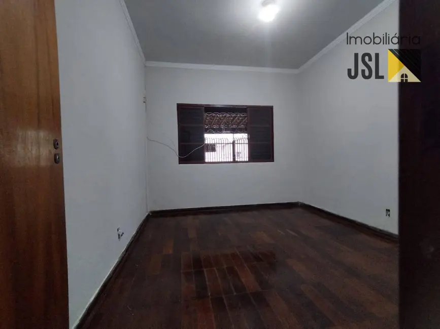 Casa com 3 quartos à venda, 125m2 em Sao Jose Dos Campos - SP - imagem 9 Foto 9 de Casa com 3 quartos à venda, 125m2 em Sao Jose Dos Campos - SP