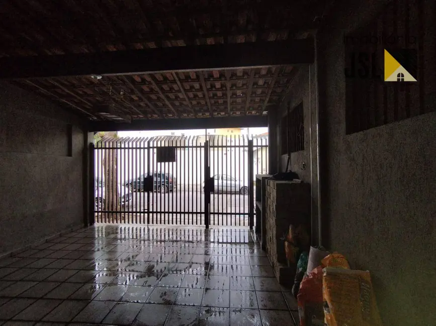 Casa com 3 quartos à venda, 125m2 em Sao Jose Dos Campos - SP - imagem 3 Foto 3 de Casa com 3 quartos à venda, 125m2 em Sao Jose Dos Campos - SP