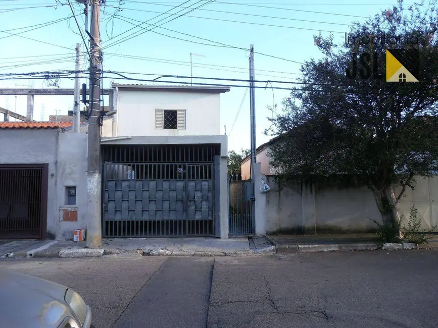 Foto 2 de Sobrado com 2 quartos à venda, 180m2 em Vila Naly, Cacapava - SP