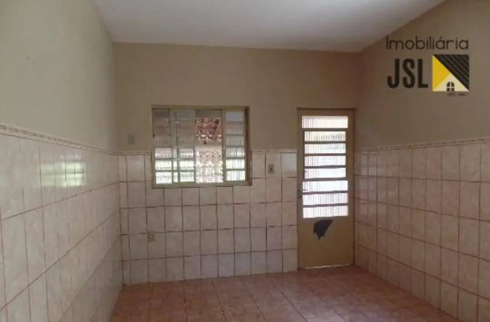 Foto 5 de Sobrado com 4 quartos à venda, 125m2 em Piedade, Cacapava - SP