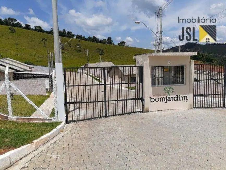 Foto 4 de Casa de Condomínio com 2 quartos à venda, 140m2 em Jambeiro - SP