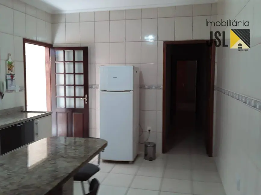 Foto 5 de Casa com 2 quartos à venda, 125m2 em Jardim Rafael, Cacapava - SP