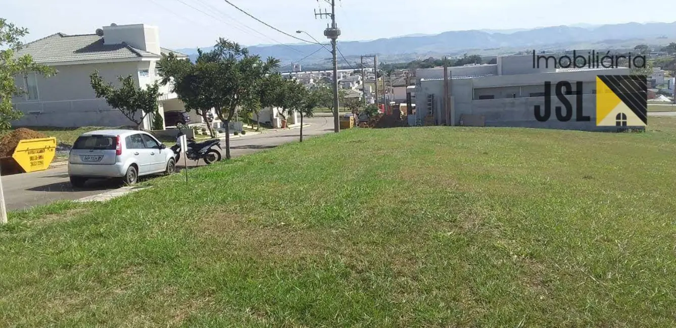Foto 1 de Terreno / Lote à venda, 300m2 em Cacapava - SP