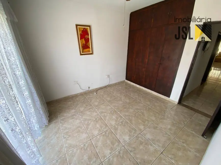 Foto 9 de Casa com 3 quartos à venda, 340m2 em Jardim Maria Cândida, Cacapava - SP