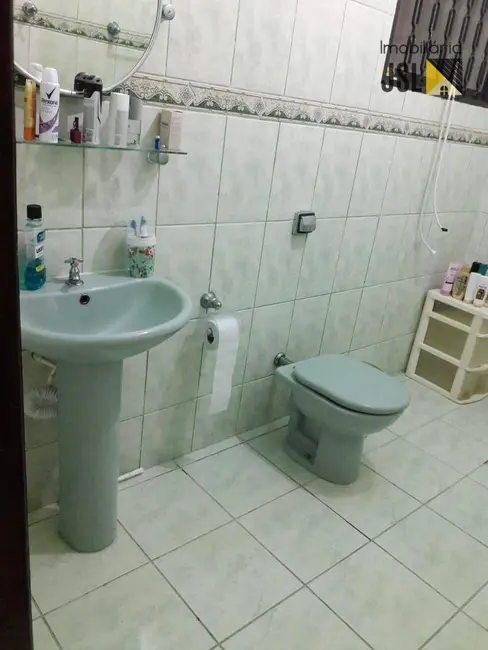 Foto 4 de Casa com 2 quartos à venda, 175m2 em Jardim Panorama, Cacapava - SP