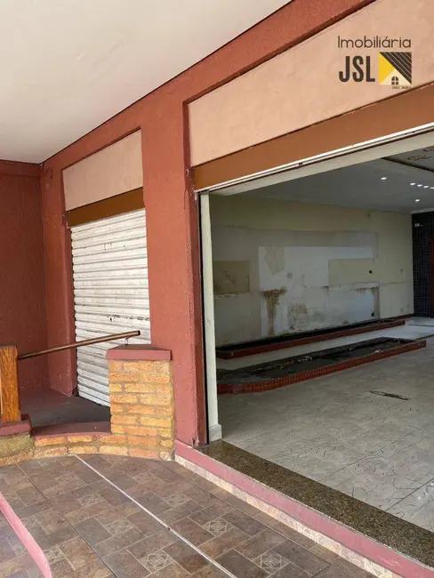 Sala Comercial à venda e para alugar, 207m2 em Vila Antônio Augusto Luiz, Cacapava - SP - imagem 3 Foto 3 de Sala Comercial à venda e para alugar, 207m2 em Vila Antônio Augusto Luiz, Cacapava - SP