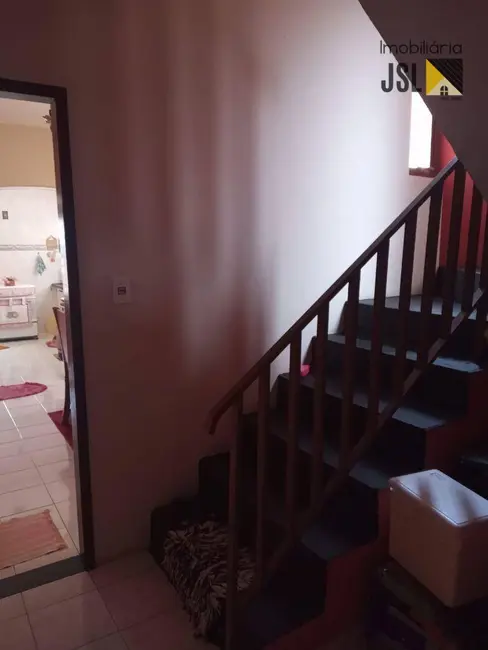 Foto 4 de Sobrado com 3 quartos à venda, 145m2 em Vila Antônio Augusto Luiz, Cacapava - SP