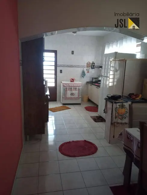 Foto 6 de Sobrado com 3 quartos à venda, 145m2 em Vila Antônio Augusto Luiz, Cacapava - SP