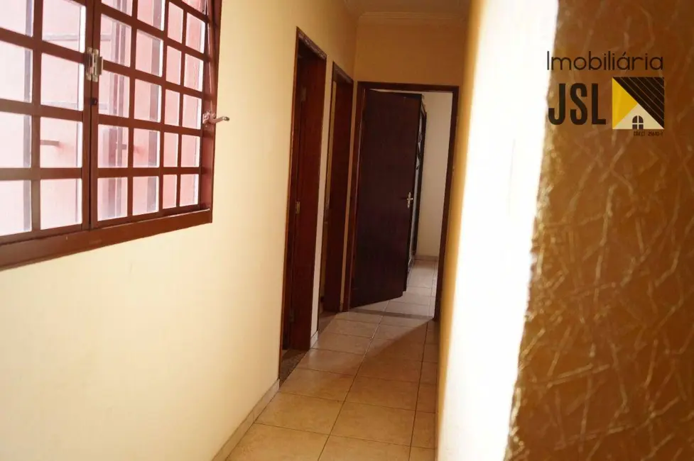 Foto 7 de Sobrado com 3 quartos à venda, 235m2 em Vila Menino Jesus, Cacapava - SP