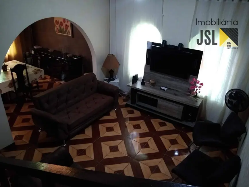 Foto 4 de Sobrado com 3 quartos à venda, 240m2 em Vila Menino Jesus, Cacapava - SP