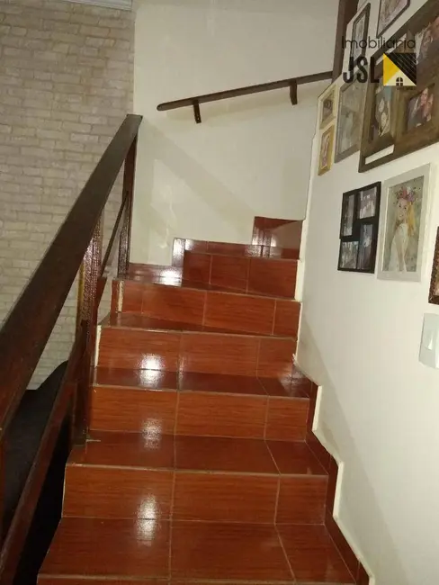 Foto 8 de Sobrado com 3 quartos à venda, 240m2 em Vila Menino Jesus, Cacapava - SP