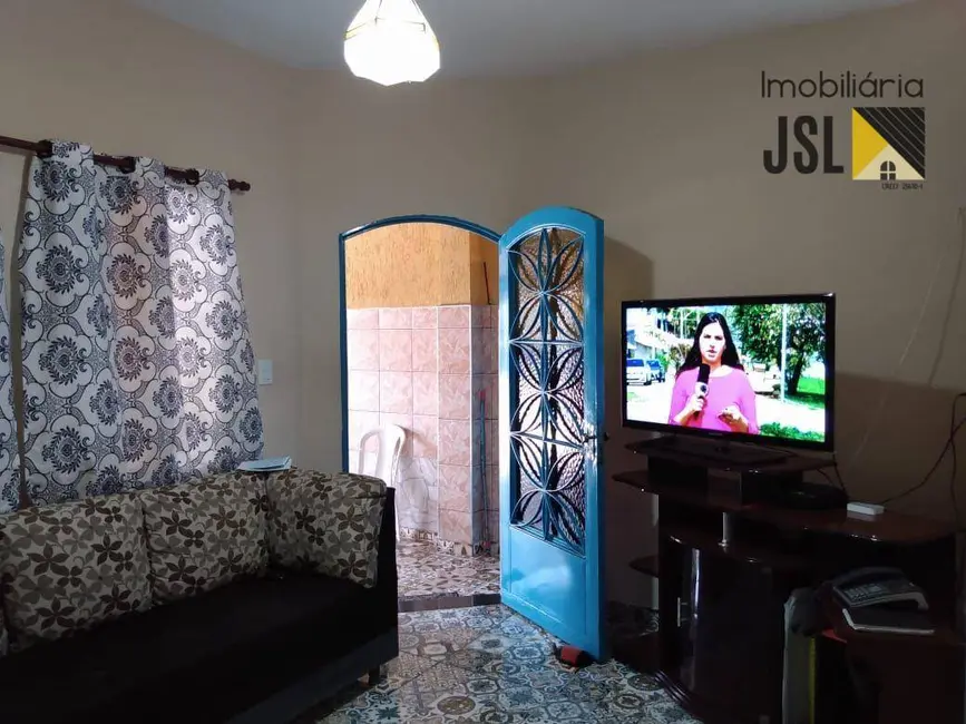 Foto 3 de Casa com 6 quartos à venda, 145m2 em Jardim Amália, Cacapava - SP