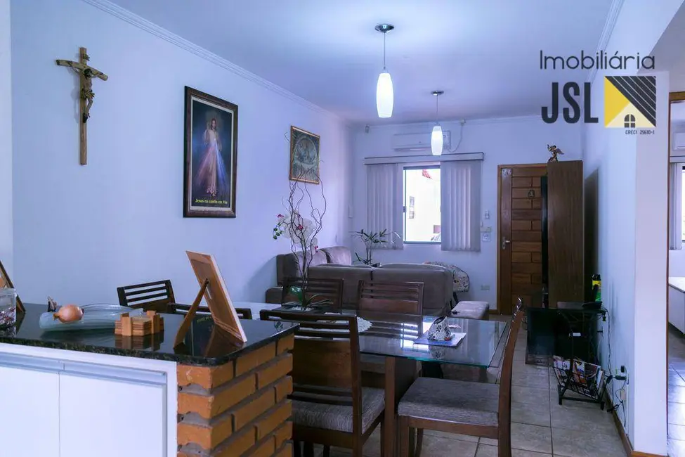 Foto 5 de Casa com 2 quartos à venda, 175m2 em Parque Residencial Santo André, Cacapava - SP