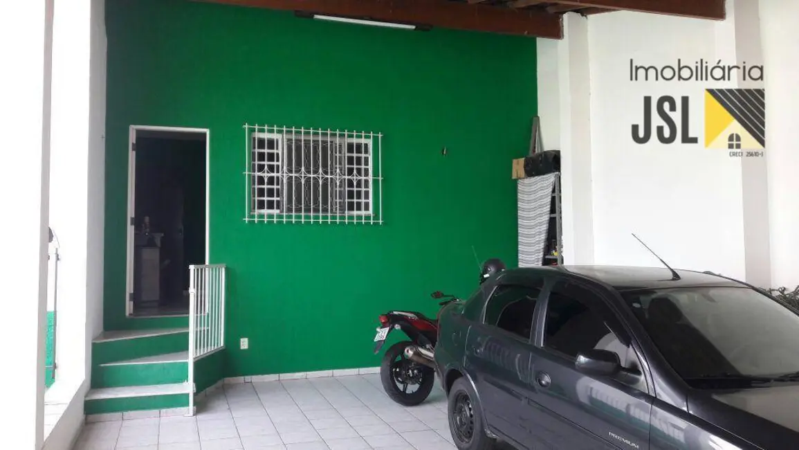 Foto 2 de Casa com 3 quartos à venda, 283m2 em Jardim Maria Cândida, Cacapava - SP