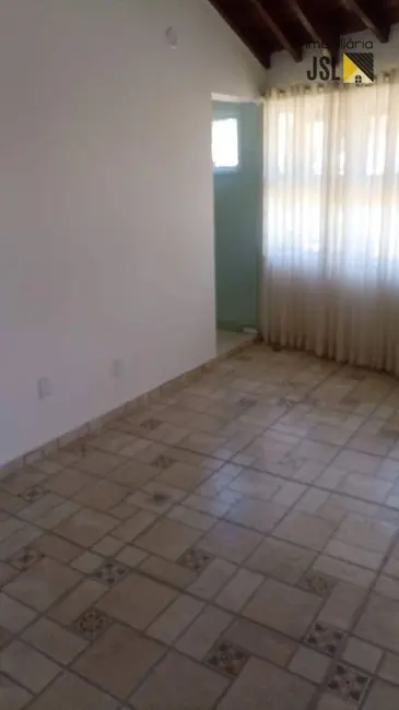 Sobrado com 3 quartos à venda, 495m2 em Residencial Santa Helena, Cacapava - SP - imagem 7 Foto 7 de Sobrado com 3 quartos à venda, 495m2 em Residencial Santa Helena, Cacapava - SP