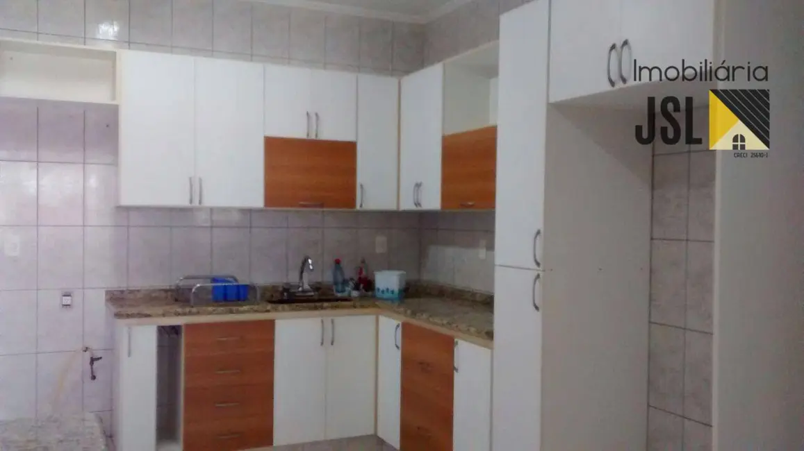 Casa com 2 quartos à venda, 275m2 em Cacapava - SP - imagem 3 Foto 3 de Casa com 2 quartos à venda, 275m2 em Cacapava - SP