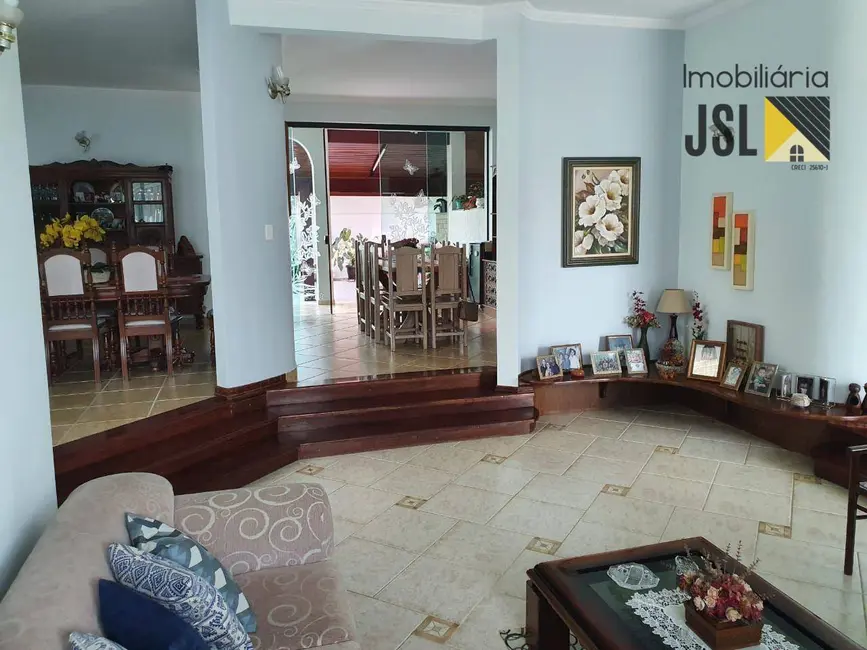 Foto 5 de Sobrado com 4 quartos à venda, 550m2 em Cacapava - SP