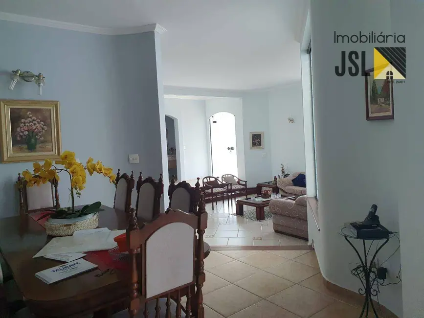 Foto 7 de Sobrado com 4 quartos à venda, 550m2 em Cacapava - SP