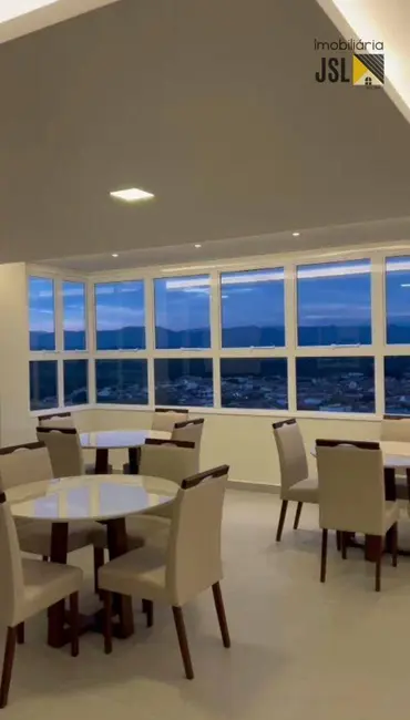 Foto 5 de Apartamento com 3 quartos à venda, 92m2 em Vila Pantaleão, Cacapava - SP