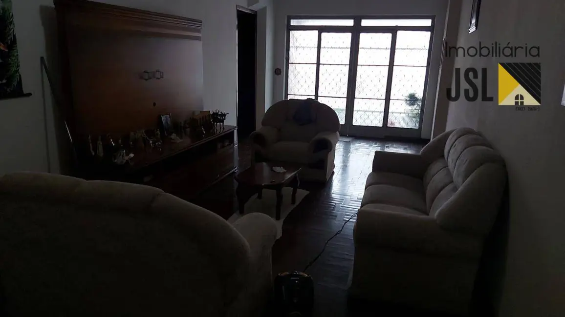 Foto 2 de Sobrado com 5 quartos à venda, 390m2 em Centro, Cacapava - SP
