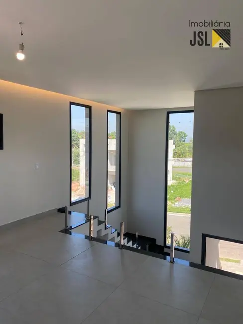 Sobrado com 3 quartos à venda, 360m2 em Cacapava - SP - imagem 6 Foto 6 de Sobrado com 3 quartos à venda, 360m2 em Cacapava - SP